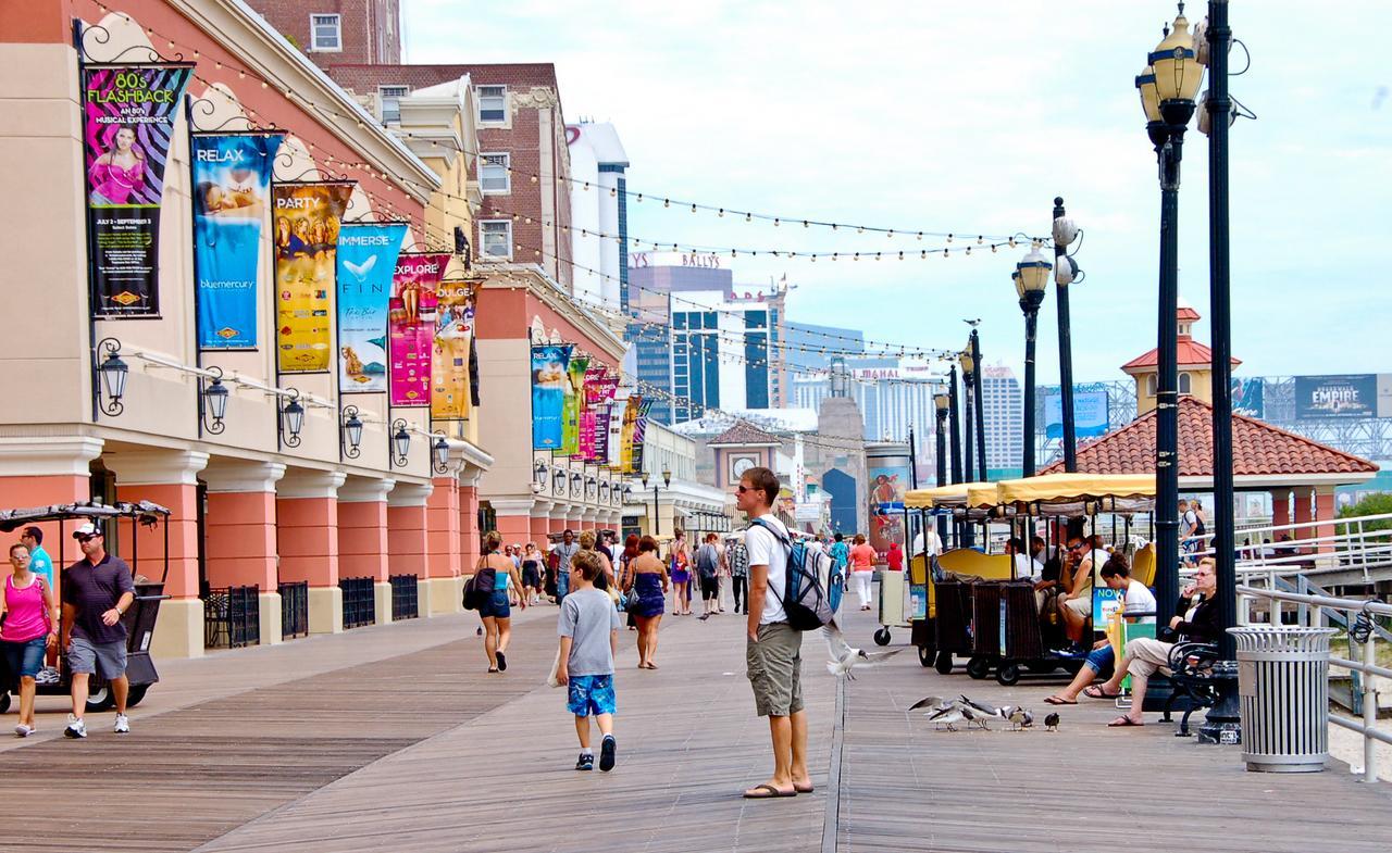 Madison Hotel Boardwalk Atlantic City Exterior foto